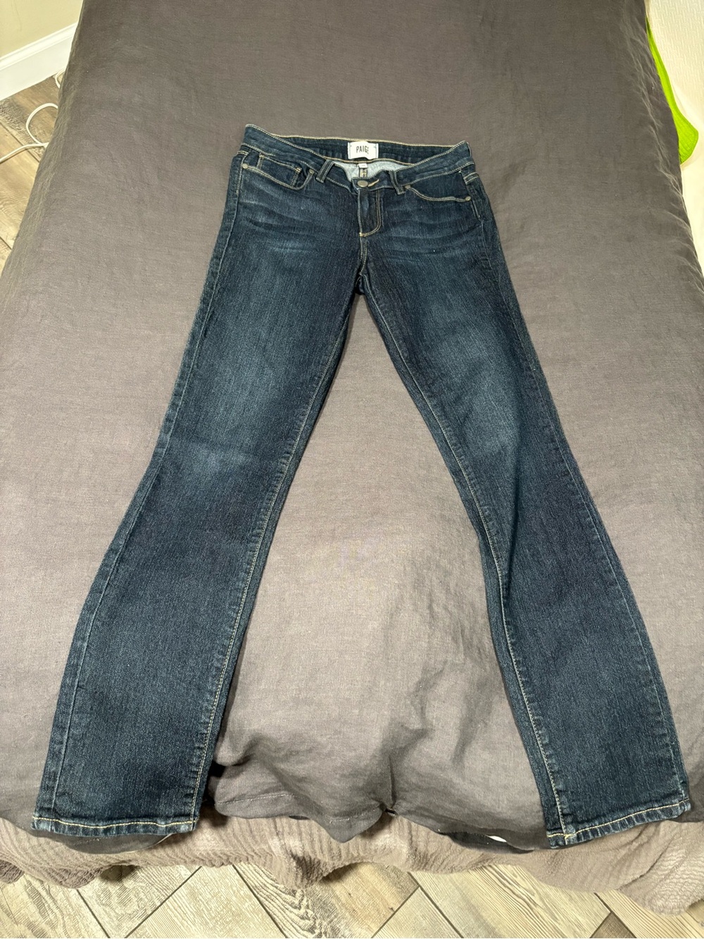 Paige jeans NWOT Skyline skinny